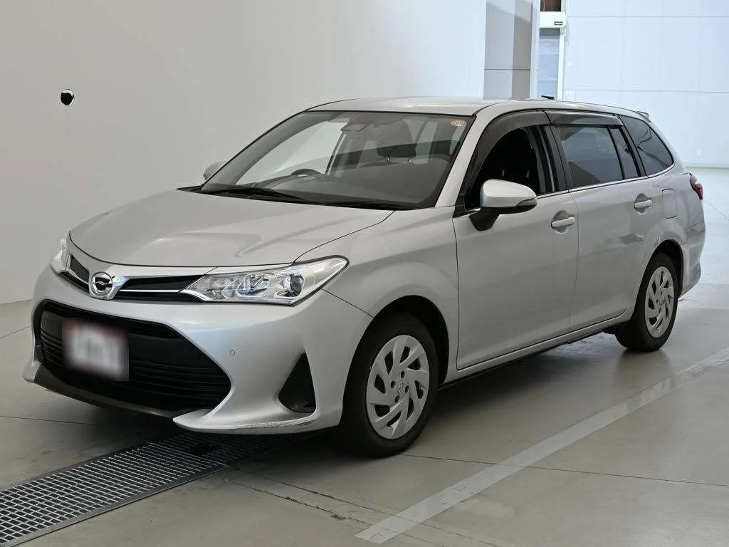 Toyota Corolla Fielder NRE161G 2018